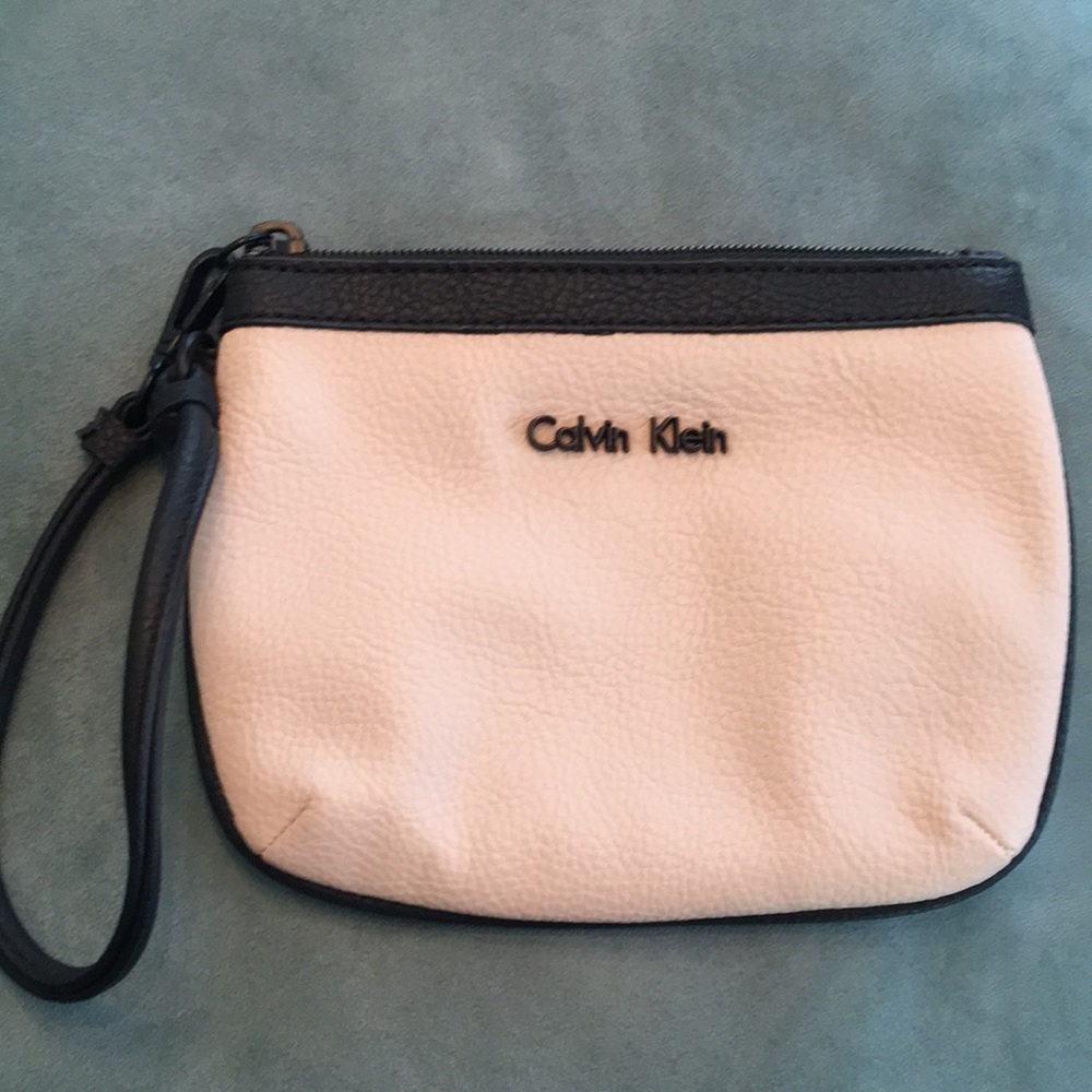 Calvin Klein Small Zipper Wristlet